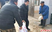 区国资局“大走访、大排查”将访贫问需延伸到千家万户