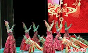 区城管执法局举办迎“三•八”文艺演出活动
