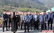 王驰带领党政考察团赴浙江、山东考察学习