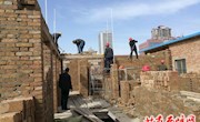 依法拆除违法建设　坚决打击乱搭乱建