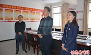 区人大常委会主任赵海东调研温泉镇刘店村人大代表履职“三位一体”平台建设工作