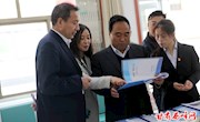 马耀文　李廷位督查全区“两违”工程专项整治工作