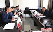 王超主持召开为民办实事项目及城区闲置土地集中整治绿化工作推进会