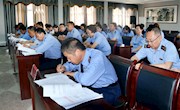 区工商局“转变作风改善发展环境建设年”活动全面启动