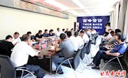 我区举行第六个“区委书记　政府区长”信访接待日活动